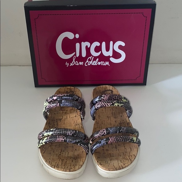 Python print sandals by Circus Sam Edelman - Picture 4 of 8